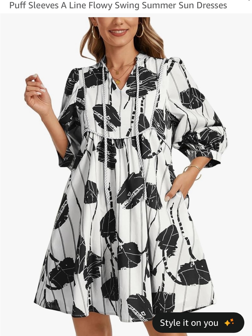 Black and White Floral V-Neck Tunic Dress